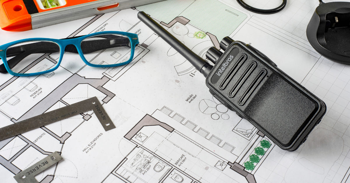 Como o rádio comunicador digital melhora a comunicação empresarial?